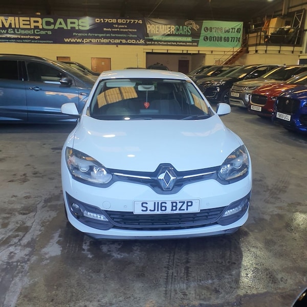 Used Renault Megane 2016 for sale - 73952848: Photo 2