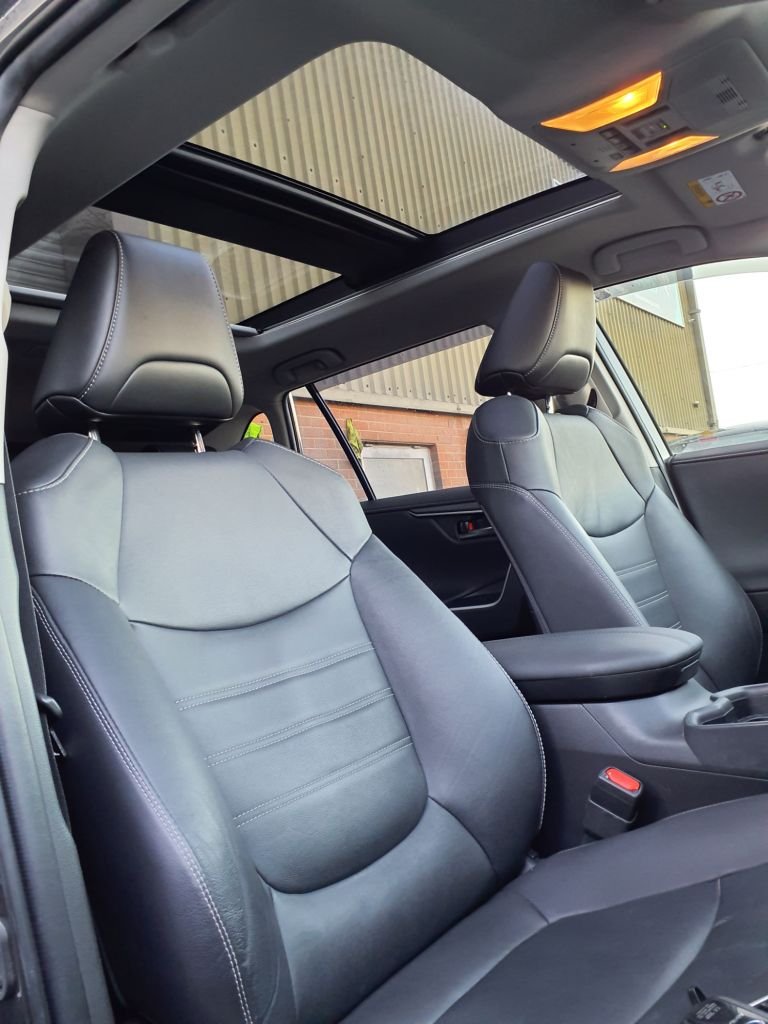 Used Toyota RAV4 2021 for sale - 77027500: Photo 14