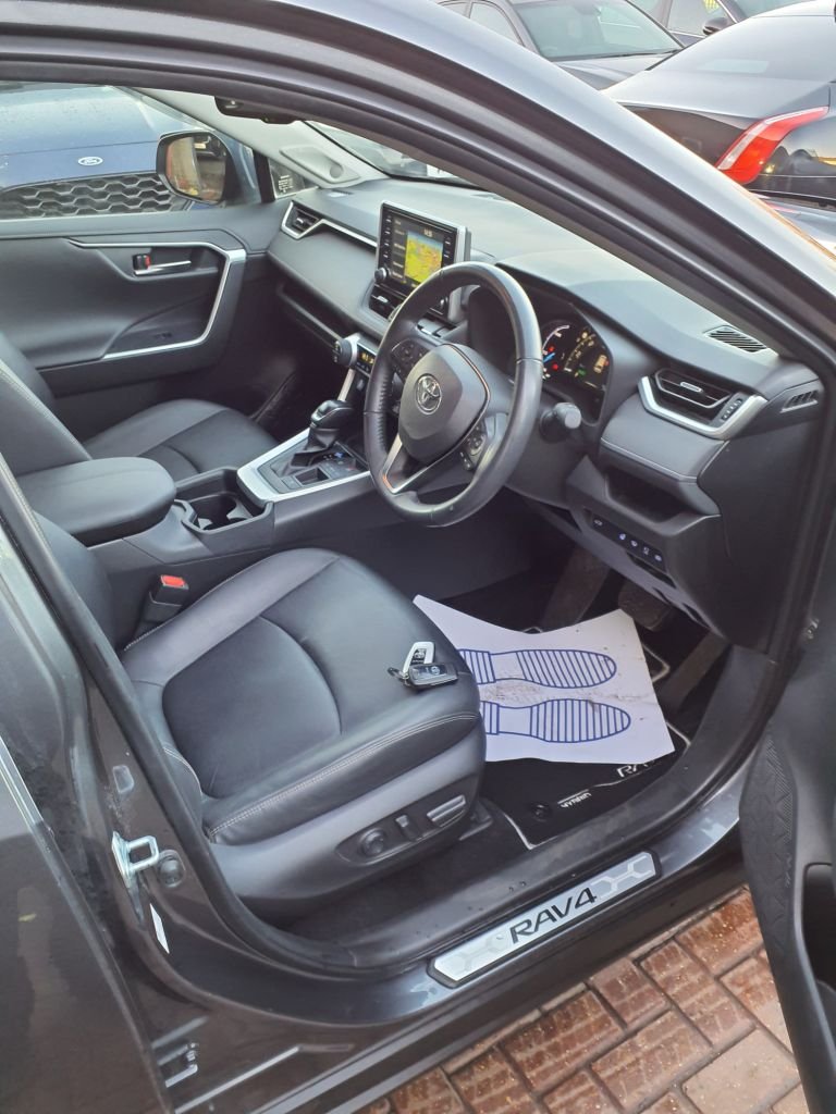 Used Toyota RAV4 2021 for sale - 77027500: Photo 17