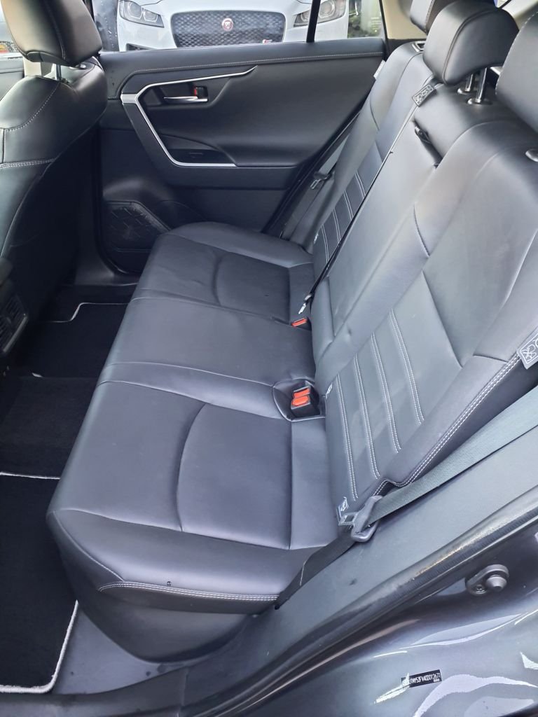 Used Toyota RAV4 2021 for sale - 77027500: Photo 7