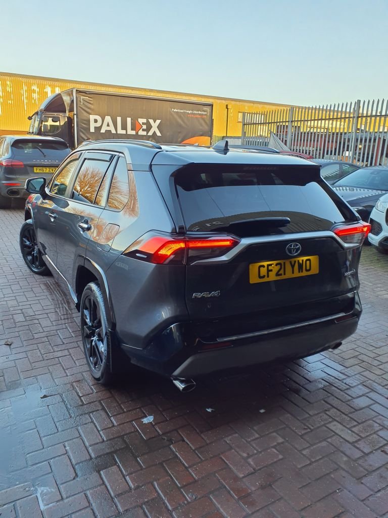 Used Toyota RAV4 2021 for sale - 77027500: Photo 8