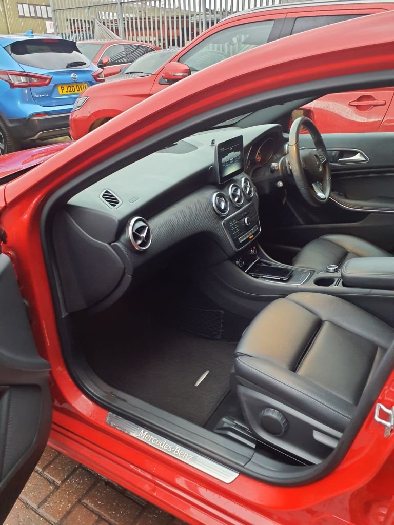 Used Mercedes-Benz A-Class 2017 for sale - 76923526: Photo 5