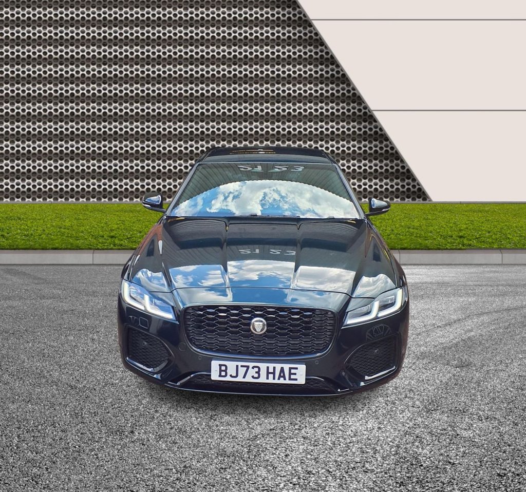 Used Jaguar XF 2023 for sale - 77056271: Photo 2