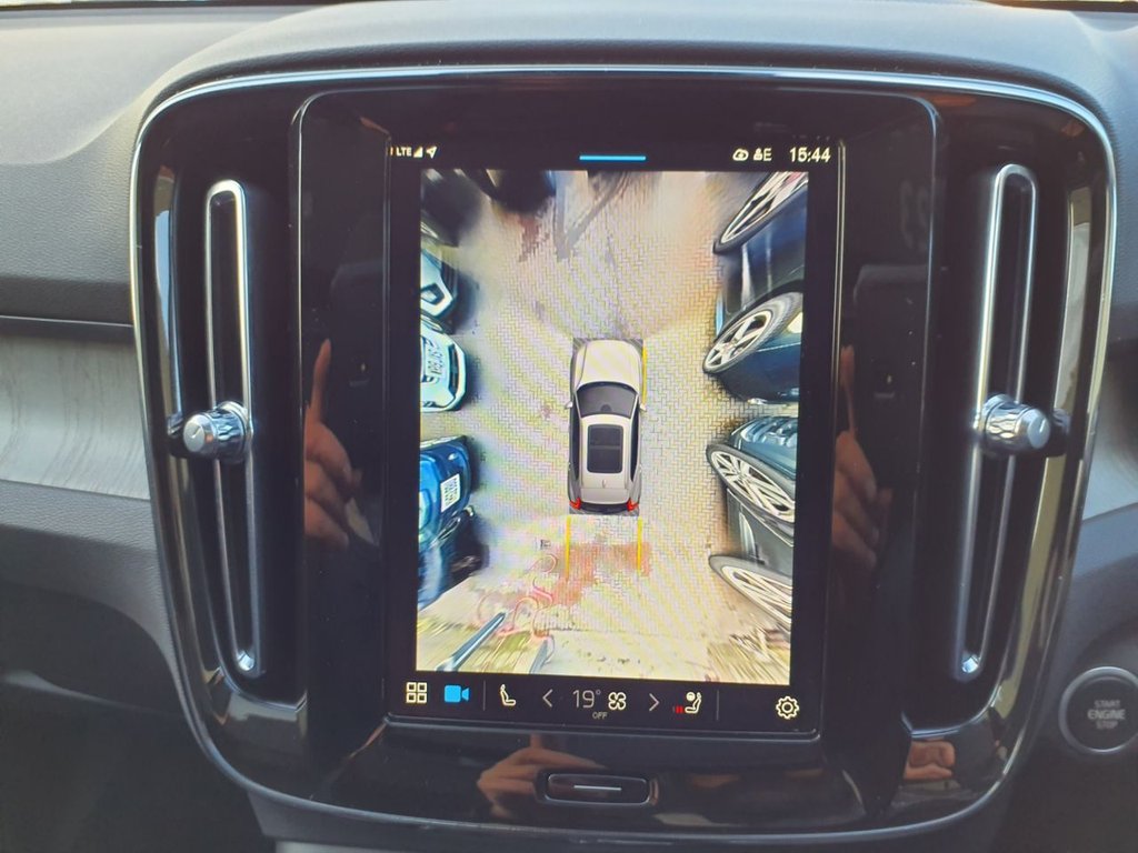 Used Volvo XC40 2023 for sale - 78030599: Photo 15