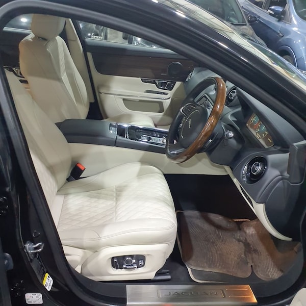 Used Jaguar XJ 2017 for sale - 72989699: Photo 10