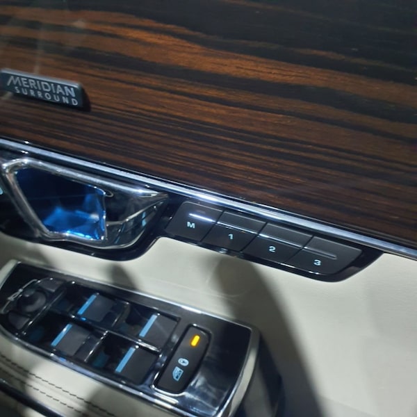 Used Jaguar XJ 2017 for sale - 72989699: Photo 17