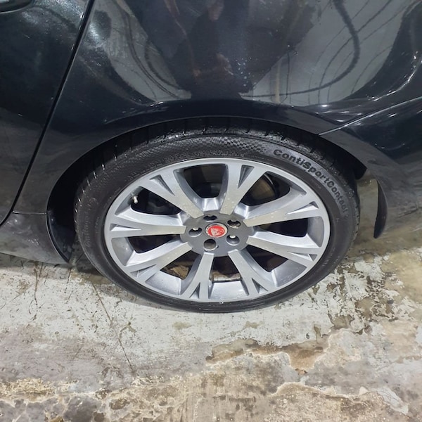 Used Jaguar XJ 2017 for sale - 72989699: Photo 25