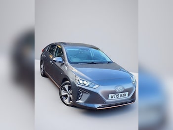 2019 (19) - 28kWh Premium SE Hatchback 5dr Electric Auto (120 ps)