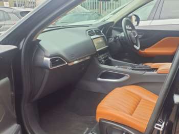Used Jaguar F-Pace 2019 for sale - 74954810: Photo