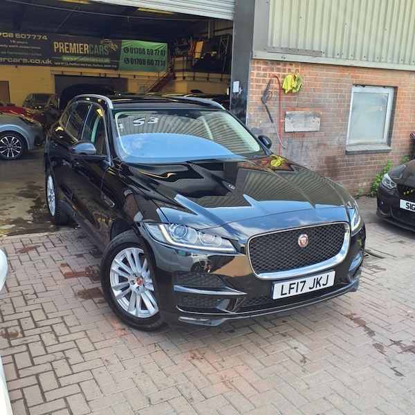 Used Jaguar F-Pace 2017 for sale - 75242289: Photo 1