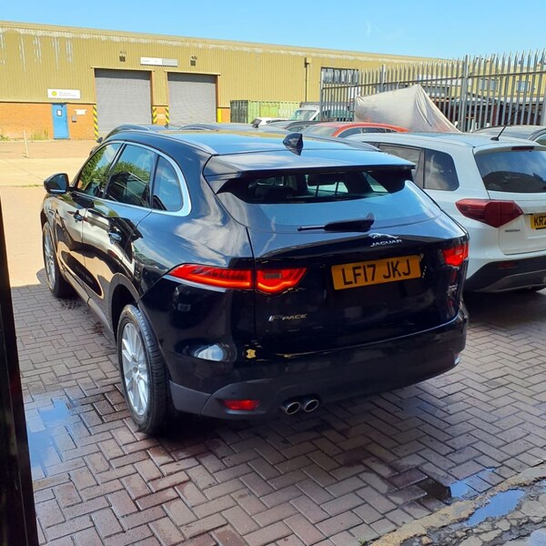 Used Jaguar F-Pace 2017 for sale - 75242289: Photo 6