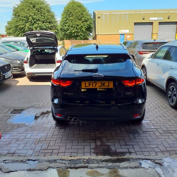 Used Jaguar F-Pace 2017 for sale - 75242289: Photo 7