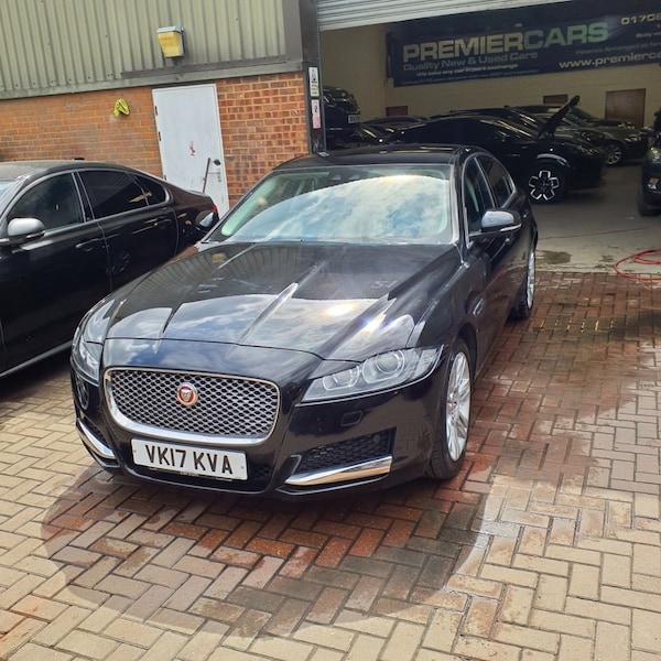 Used Jaguar XF 2017 for sale - 75641883: Photo 3