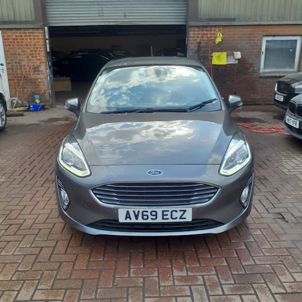 Used Ford Fiesta 2019 for sale - 74708633: Photo 2