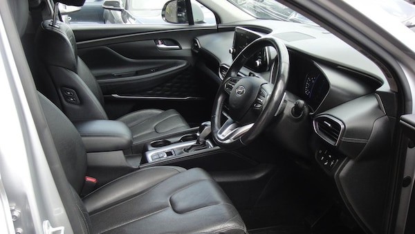 Used Hyundai Santa Fe 2019 for sale - 67028940: Photo 13