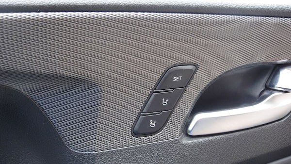 Used Hyundai Santa Fe 2019 for sale - 67028940: Photo 15