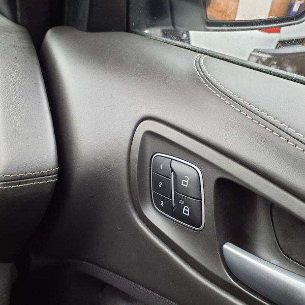 Used Ford Kuga 2018 for sale - 73701630: Photo 16