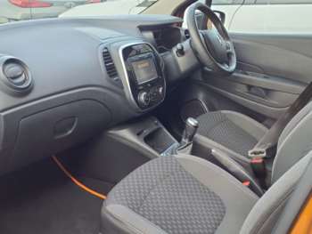Used Renault Captur 2018 for sale - 74985915: Photo