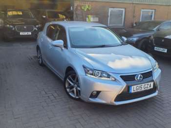 2015 (15) - 200h 1.8 SE 5dr CVT Auto
