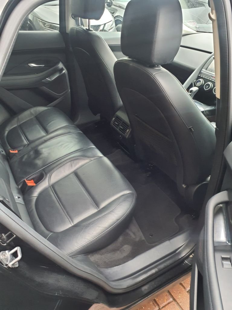 Used Jaguar E-Pace 2020 for sale - 76934732: Photo 11