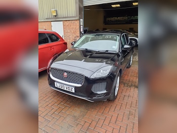Used Jaguar E-Pace 2020 for sale - 76934732: Photo
