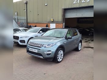 Used Land Rover Discovery Sport 2015 for sale - 79771270: Photo