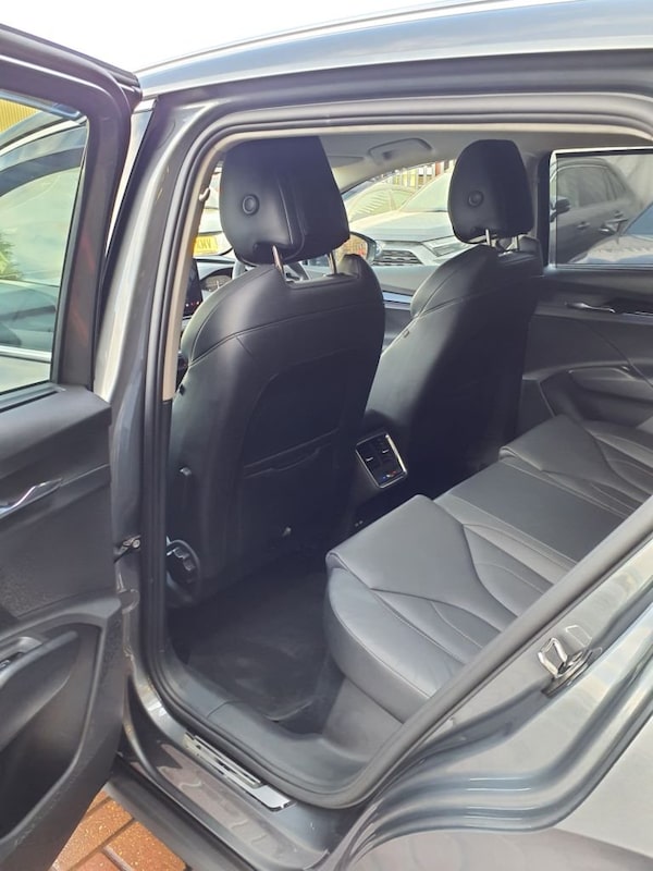 Used Skoda Enyaq 2023 for sale - 75801965: Photo 5