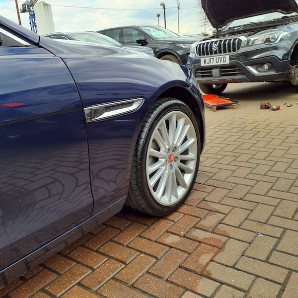Used Jaguar XE 2017 for sale - 74416763: Photo 20