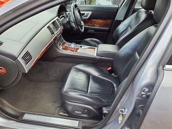Used Jaguar XF 2011 for sale - 78426422: Photo