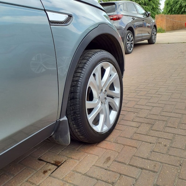 Used Land Rover Discovery Sport 2015 for sale - 74954281: Photo 23