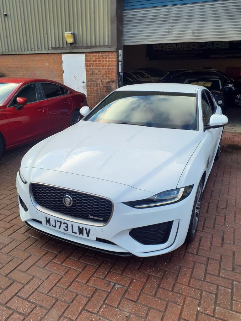 Used Jaguar XE 2023 for sale - 77161694: Photo 4