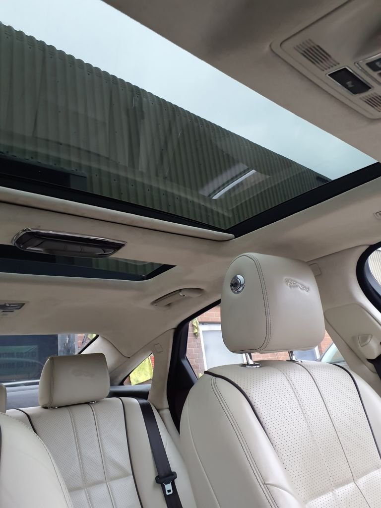 Used Jaguar XJ 2010 for sale - 77038485: Photo 21