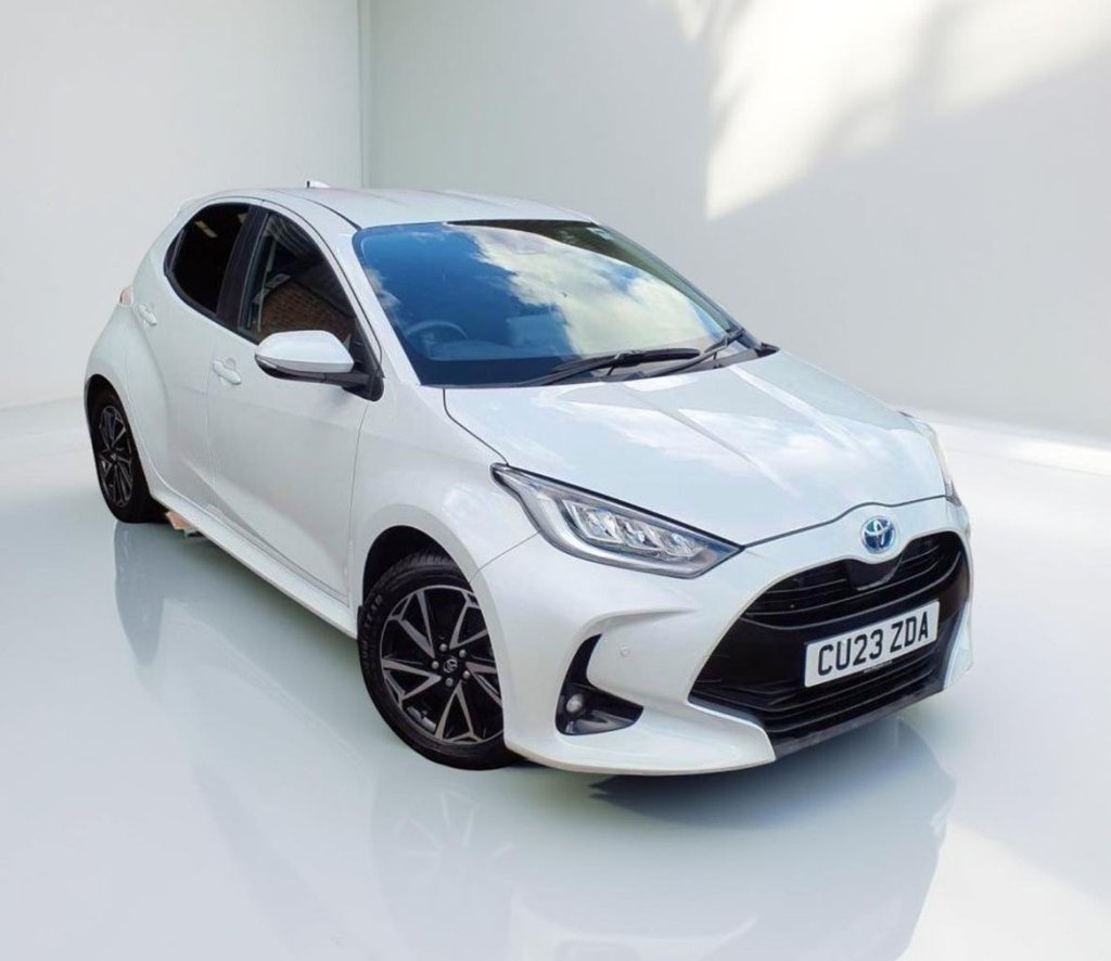 Used Toyota Yaris 2023 for sale - 76973426: Photo 1
