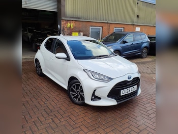 2023 (23) - 1.5 Hybrid Design 5dr CVT