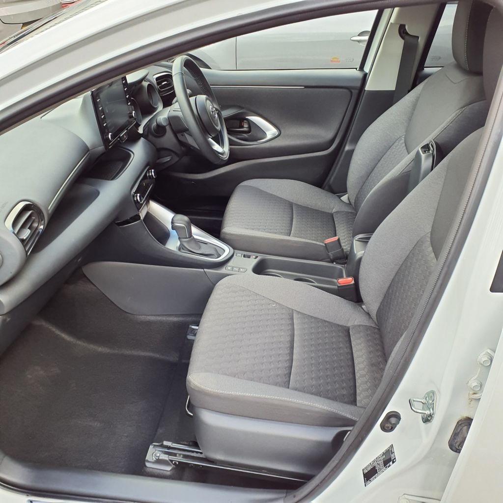 Used Toyota Yaris 2023 for sale - 76973426: Photo 4