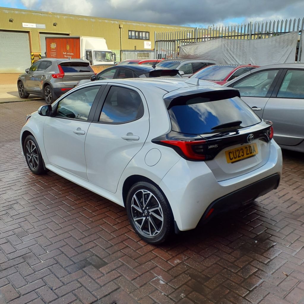 Used Toyota Yaris 2023 for sale - 76973426: Photo 6