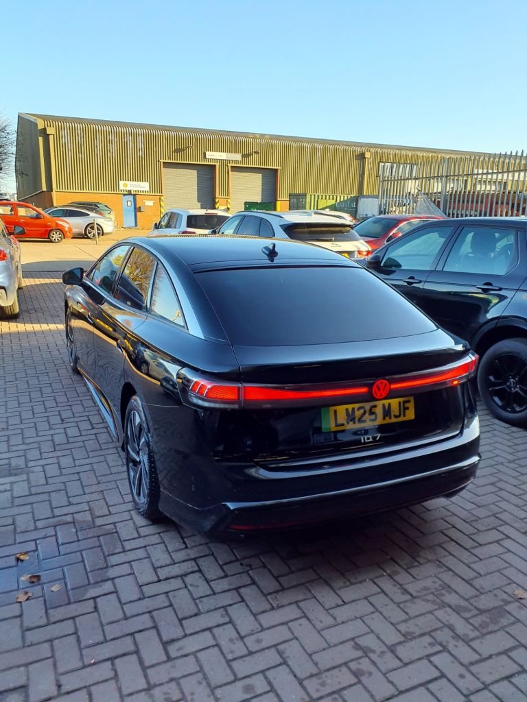 Used Volkswagen ID.7 2025 for sale - 77421750: Photo 5