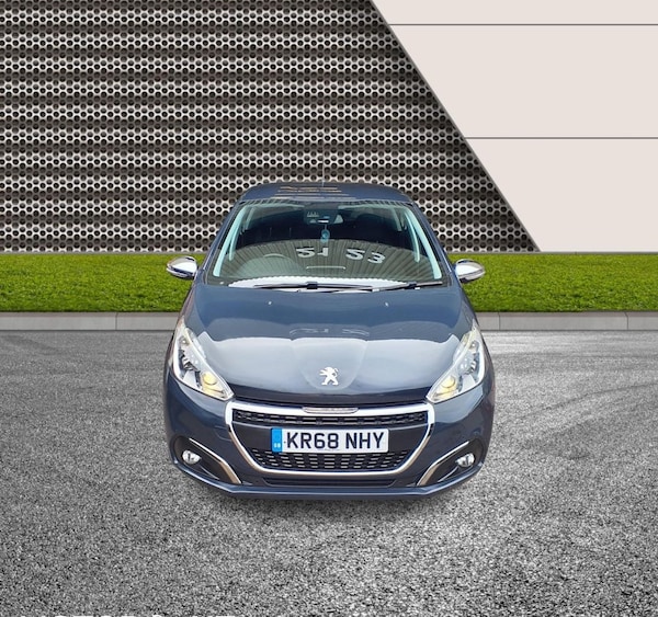 Used Peugeot 208 2018 for sale - 75537849: Photo 2