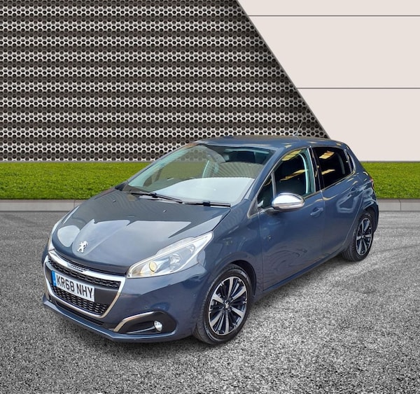 Used Peugeot 208 2018 for sale - 75537849: Photo 3