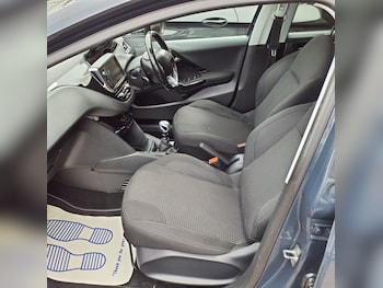 Used Peugeot 208 2018 for sale - 75537849: Photo