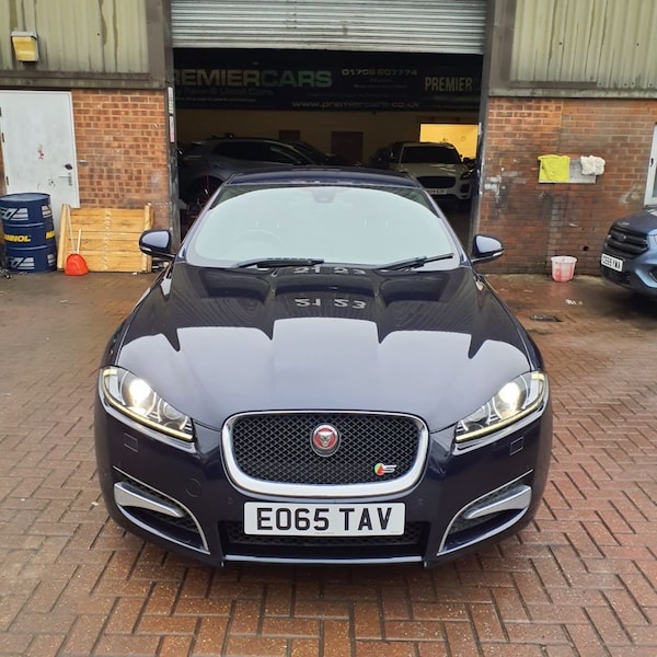 Used Jaguar XF 2015 for sale - 73255351: Photo 2