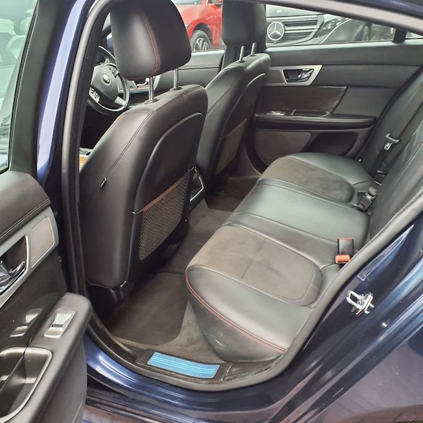 Used Jaguar XF 2015 for sale - 73255351: Photo 5