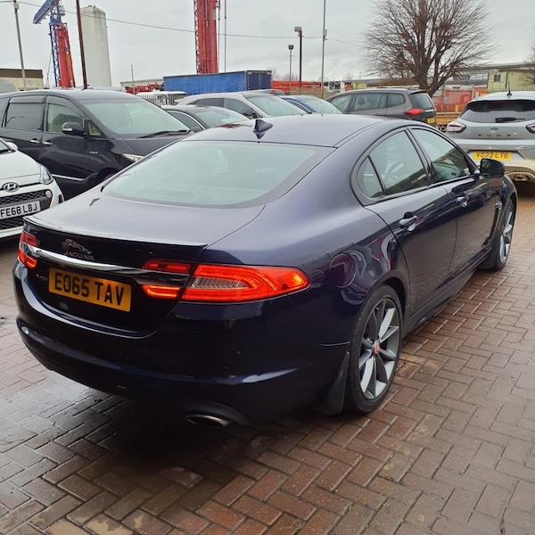 Used Jaguar XF 2015 for sale - 73255351: Photo 9