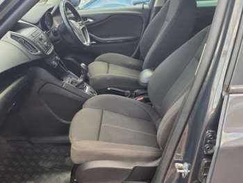 Used Vauxhall Zafira Tourer 2016 for sale - 74865719: Photo