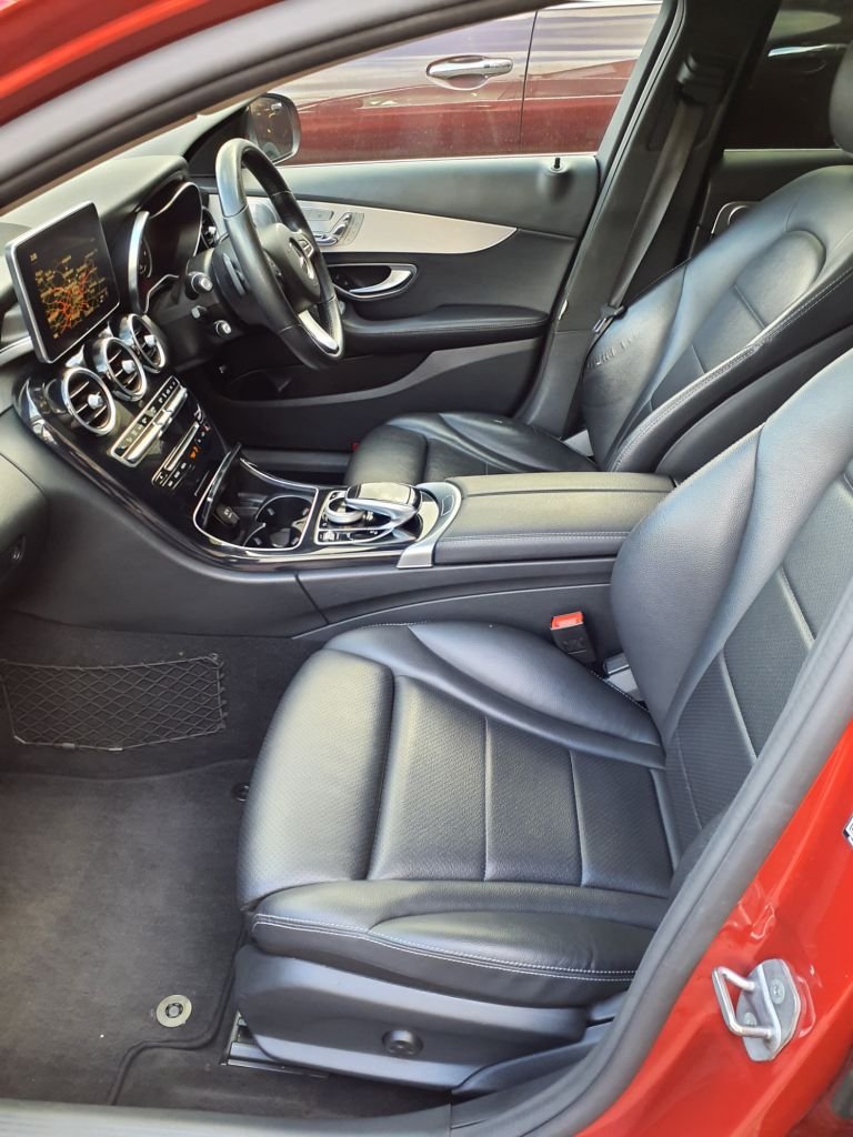 Used Mercedes-Benz C Class 2018 for sale - 77383565: Photo 4