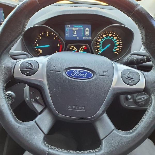 Used Ford Kuga 2014 for sale - 74696188: Photo 12