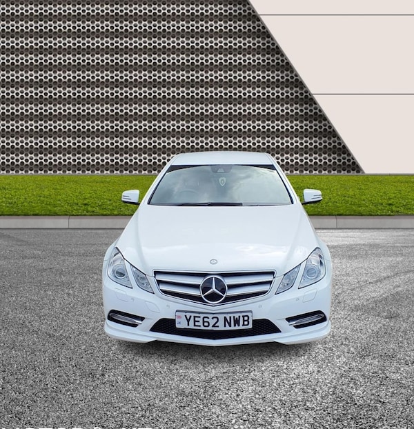 Used Mercedes-Benz E-Class 2012 for sale - 75253691: Photo 2