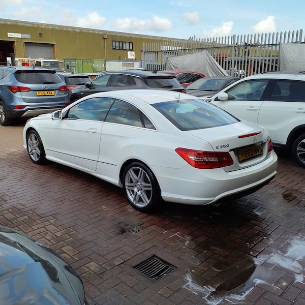 Used Mercedes-Benz E-Class 2012 for sale - 75253691: Photo 7