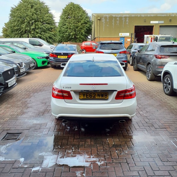 Used Mercedes-Benz E-Class 2012 for sale - 75253691: Photo 8