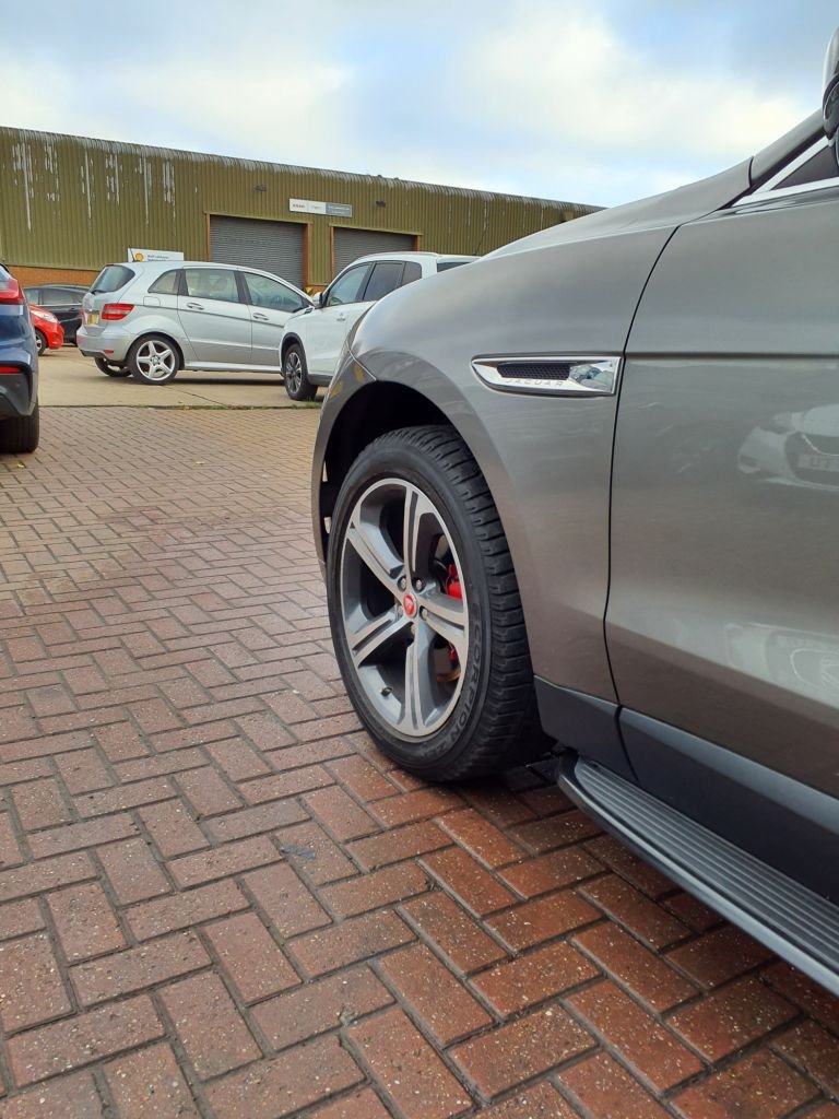 Used Jaguar F-Pace 2017 for sale - 76710963: Photo 21